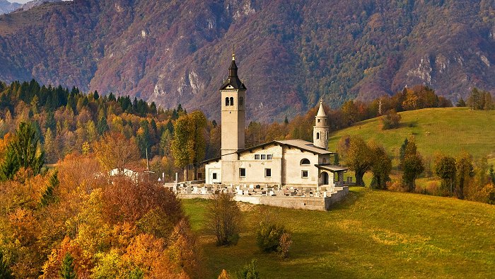 Blick auf die Kirche