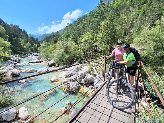 Active Slovenia Travel Active-Slovenia-Travel.jpg